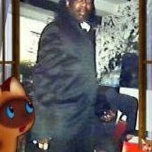 Meet your Posher, Lloyd